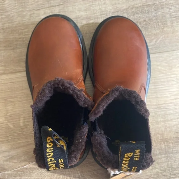 Dr. Martens lines Chelsea boot - Picture 6 of 6